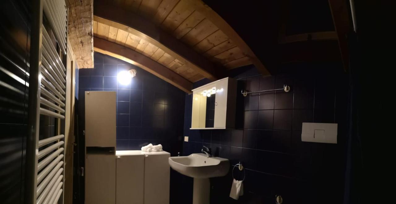 Farolfi Apartments Pepoli 博洛尼亚 外观 照片
